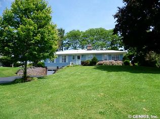 48 Hill Ter, Henrietta, NY 14467