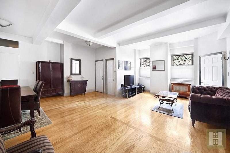 1st image of 49 E 96th St #1C