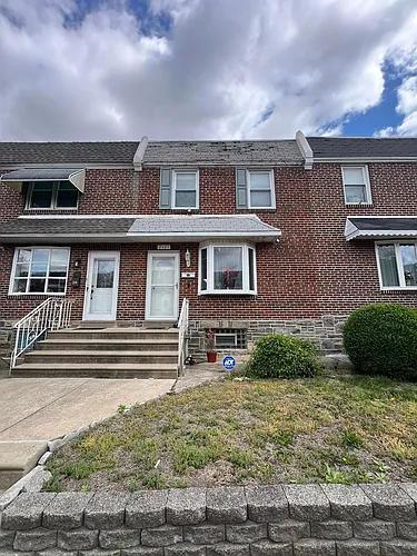 2121 Lardner St Photo 1