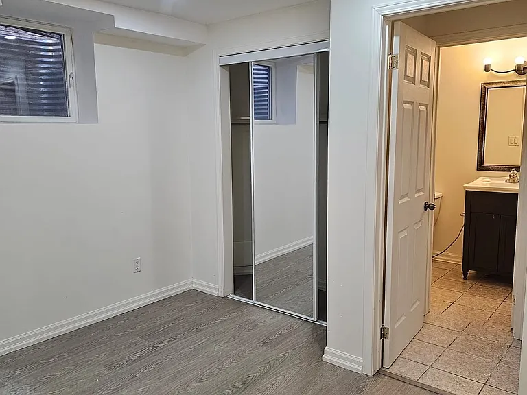 11 Chalkfarm Cres — Photo 8