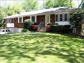 1st image of 11 Radio Ave