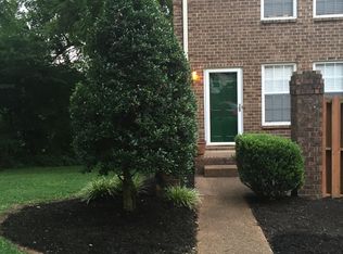 116 Spring Place Dr, Nashville, TN 37214