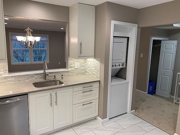 3rd image of 11112 Cedarwood Dr