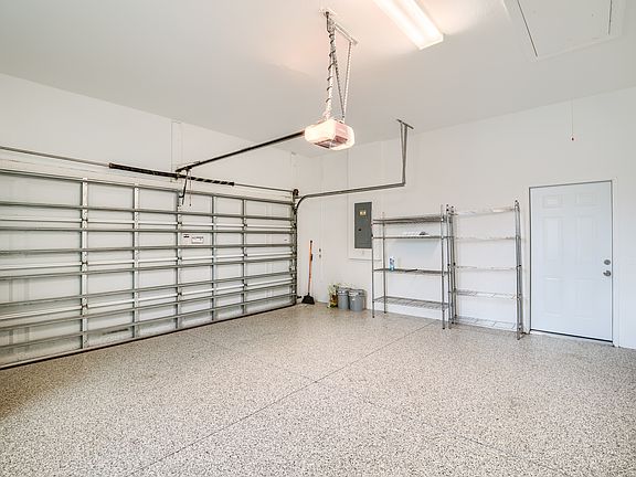 5th image of 14854 Toscana Way