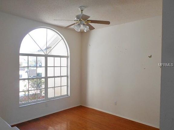 3rd image of 568 Village Dr