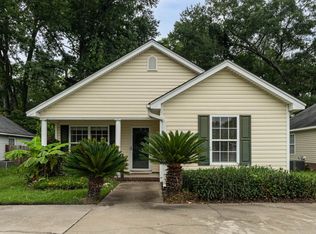 304 Hendrix St, West Columbia, SC 29169