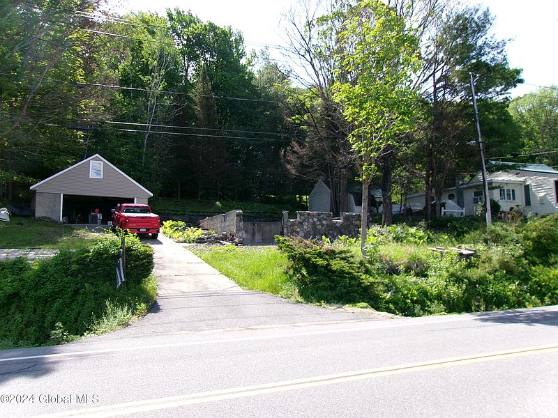 2nd image of L11 Mountain Stream Private Lane