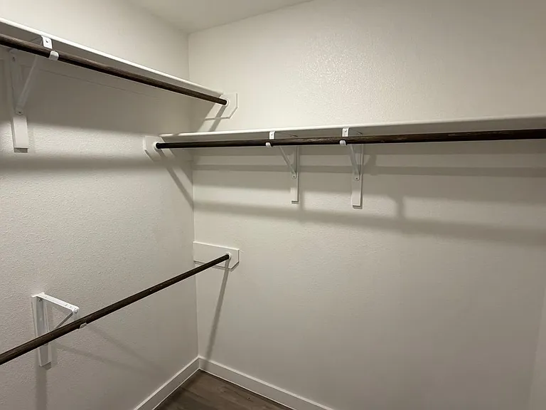 518 Colorado St — Photo 10