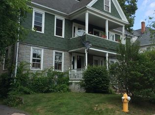 33 Ridgewood St FL 2ND, Manchester, CT 06040