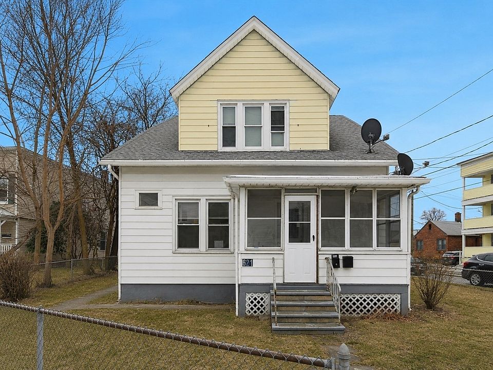 1st image of 621 Chicopee St