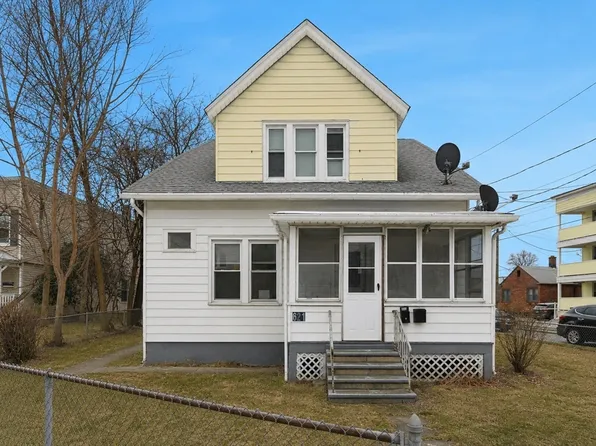 621 Chicopee St, Chicopee, MA 01013