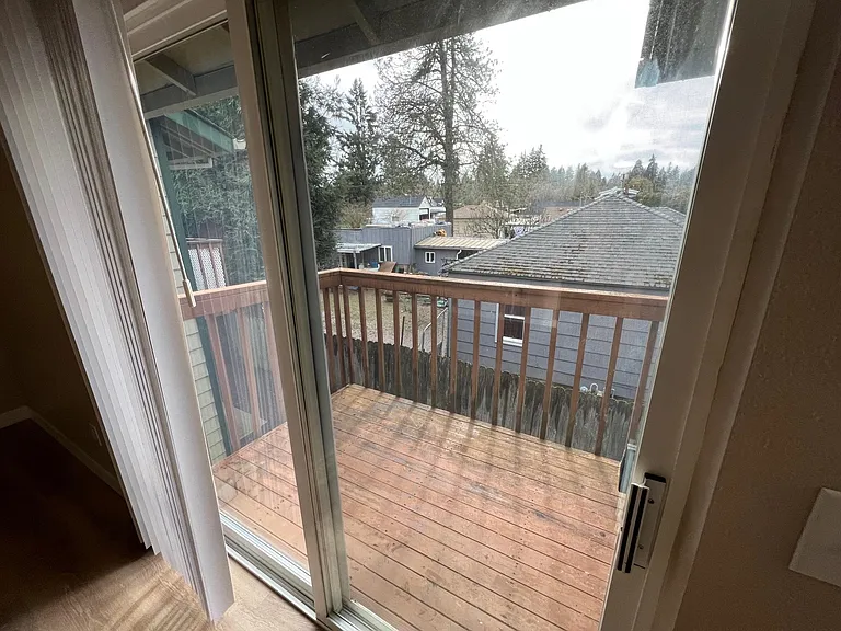 706 Browning Ave S #4 — Photo 11