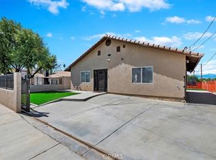 7407 Lincoln Ave, Riverside, CA 92504