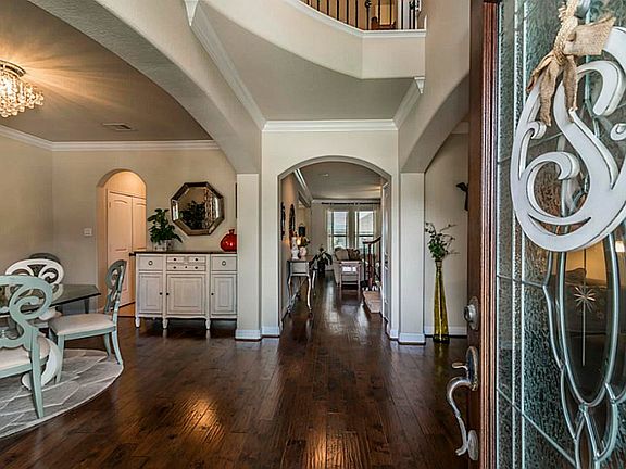 3rd image of 1533 Preserve Ln