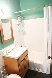 Rented by Aimee Grodanz, LREB