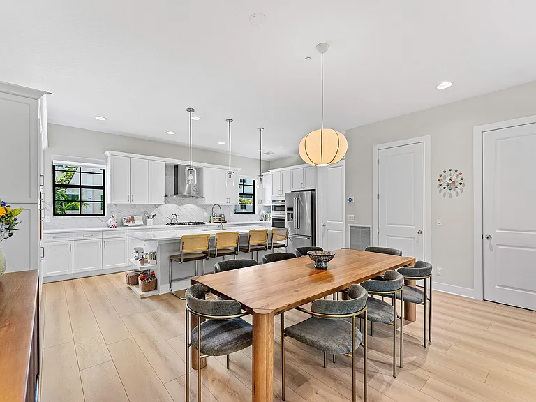 5251 Beckman Ter — Photo 18