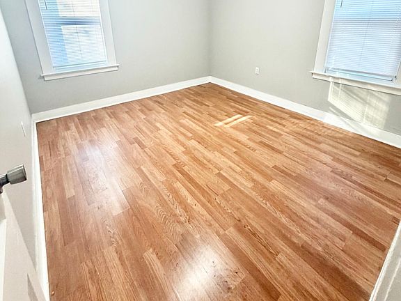 3rd image of 1700 State St #1
