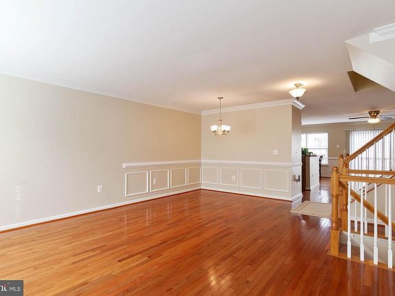 3rd image of 15707 London Pl