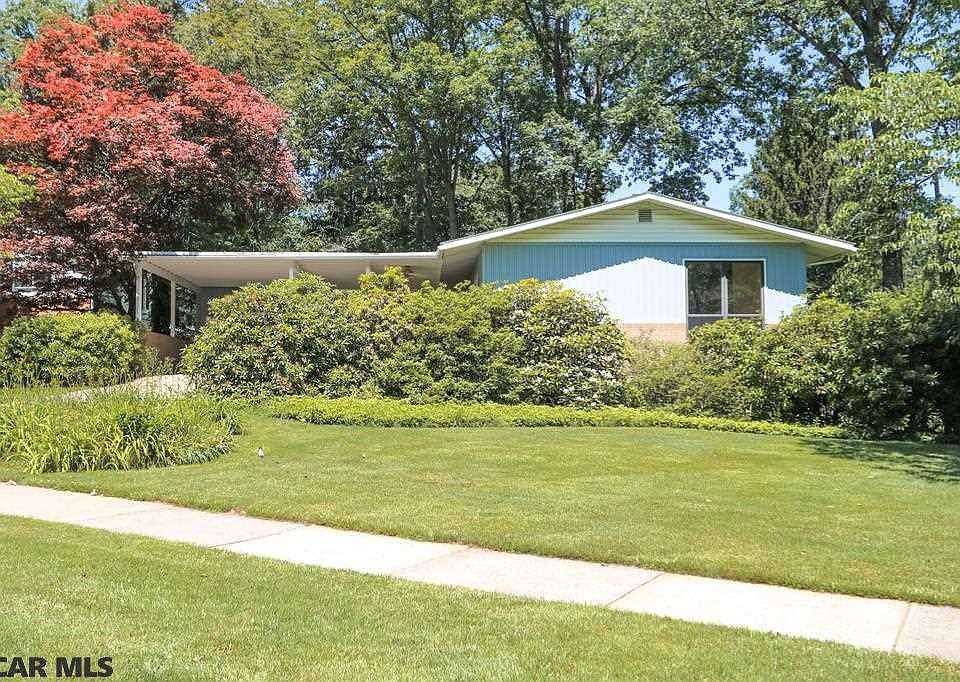 1st image of 1851 Park Forest Ave