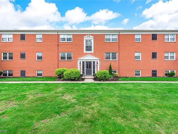 2nd image of 23540 David Dr #C105