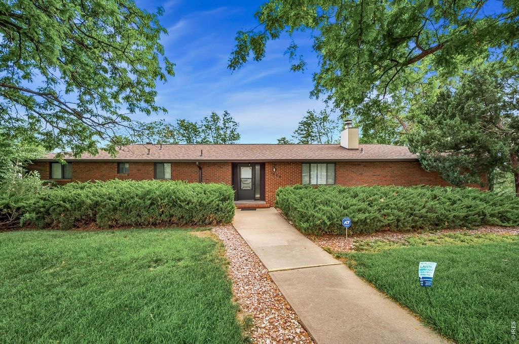 1008 Cimmeron Dr