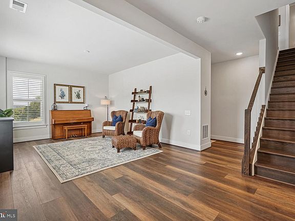 5th image of 17300 Turnstone Dr #10