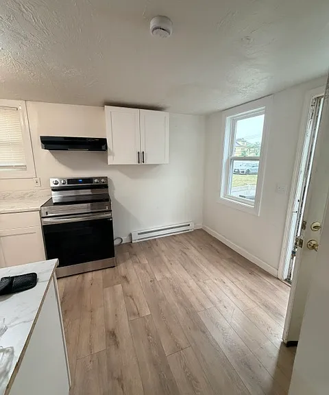 5 Benham St #3 — Photo 8