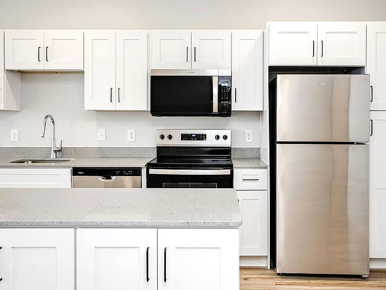 NOVA Apartments — Photo 4