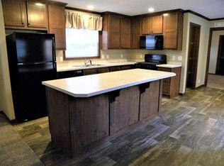 13 E Woodside Ter, Holland, OH