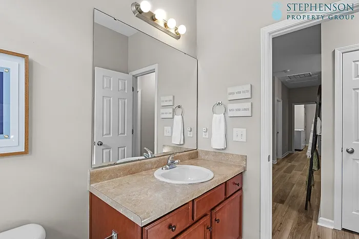 217 Whispering Oak Ln — Photo 11