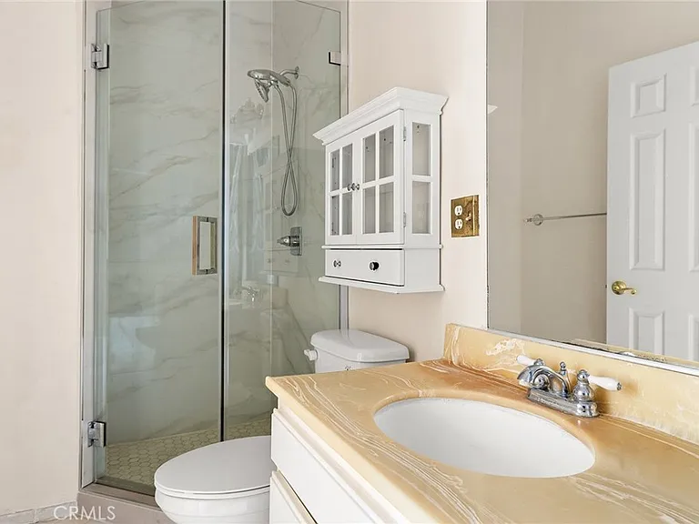 497 E California Blvd #119 — Photo 8