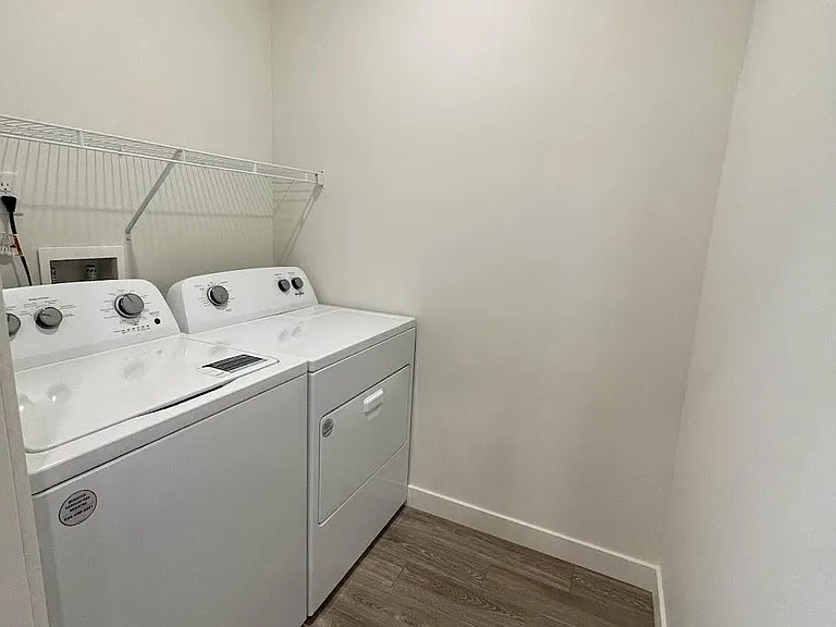 Canyon Vista — Photo 15