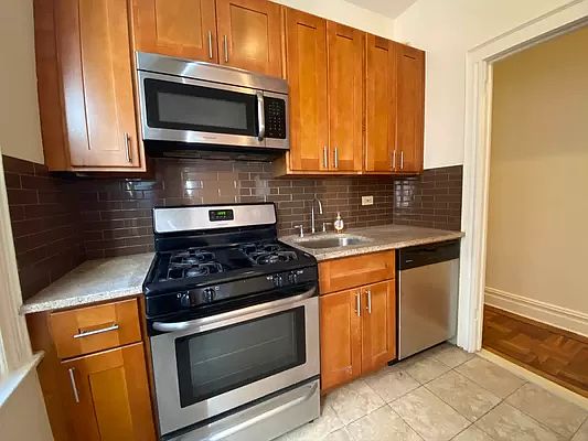 2nd image of 118-12 Queens Blvd #3Y