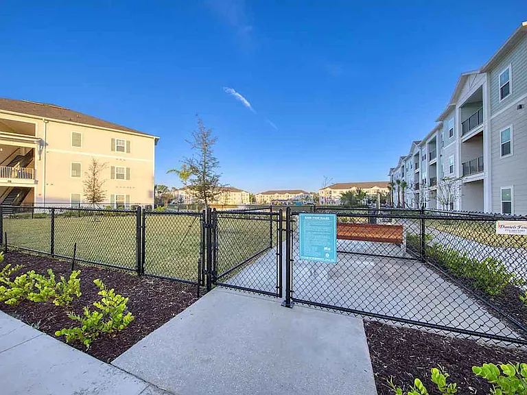 The Howell Port St Lucie Apartments — Photo 43