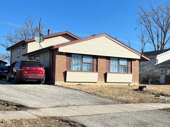 246 Farragut St, Park Forest, IL 60466