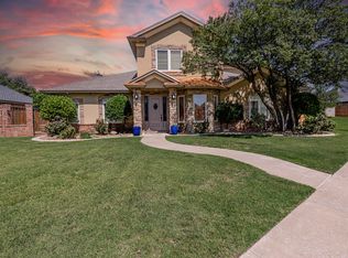 10003 Savannah Ave, Lubbock, TX 79424