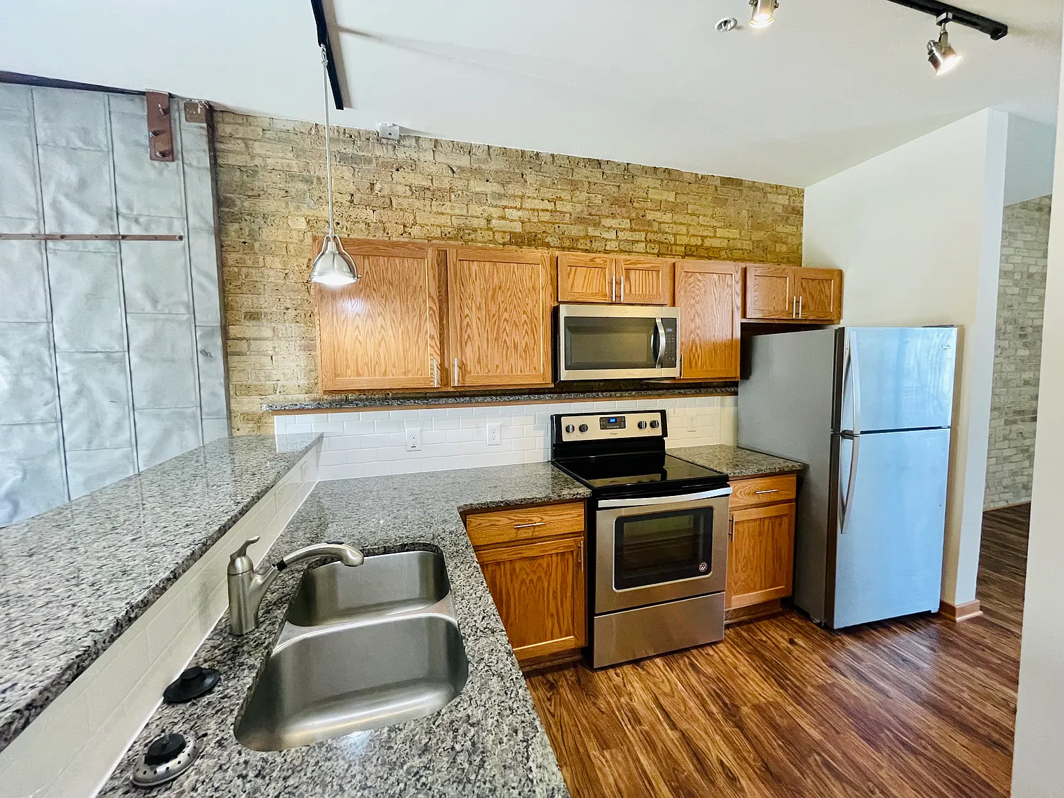 Historic Fifth Ward Lofts — Photo 4