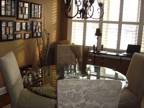 5th image of 434 S Euclid Ave APT 2W