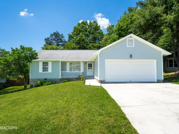 225 Mount David Dr, Knoxville, TN 37920