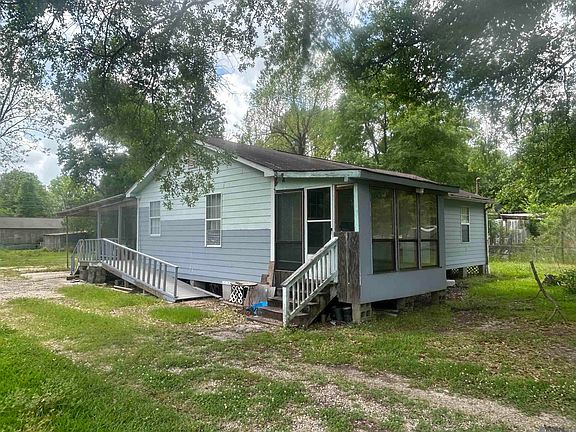 2nd image of 11390 Dubois Ln