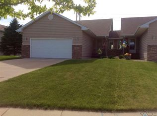 1621 S Campbell Trl #1A, Sioux Falls, SD 57106