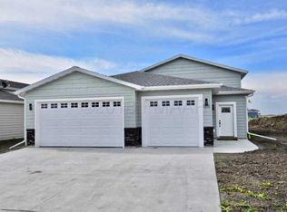 1213 44th Ave S, Moorhead, MN