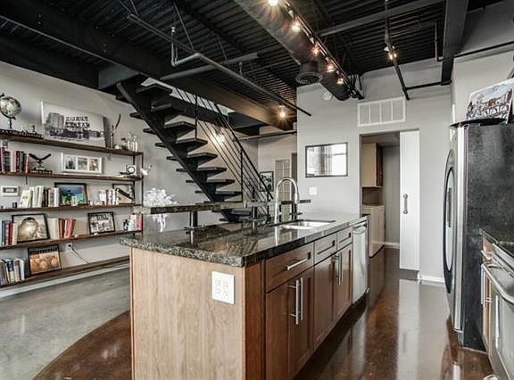 4th image of 3110 Thomas Ave APT 705