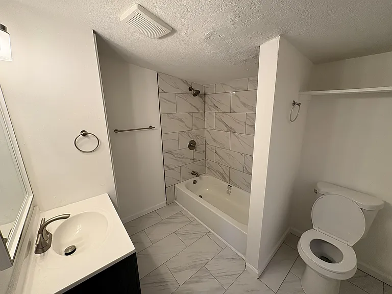 182 Novak St — Photo 4