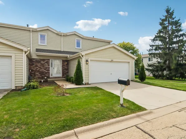 682 Claridge Cir, Hoffman Estates, IL 60169