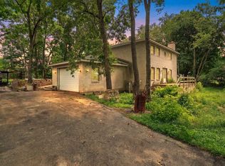 661 S Red Oak Ln, Chana, IL 61015