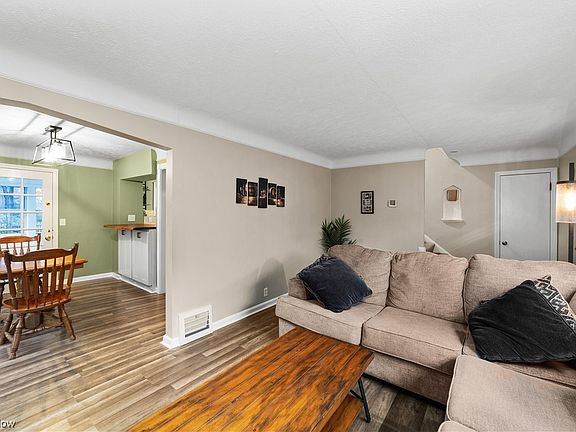 5th image of 1800 Donwell Dr