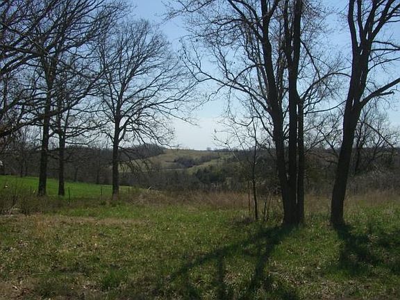 4th image of 605 County Road 806