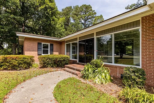 3504 Hawthorne Rd Photo 1