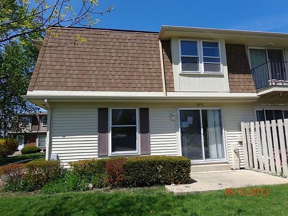 3rd image of 620 Newton Ct #620